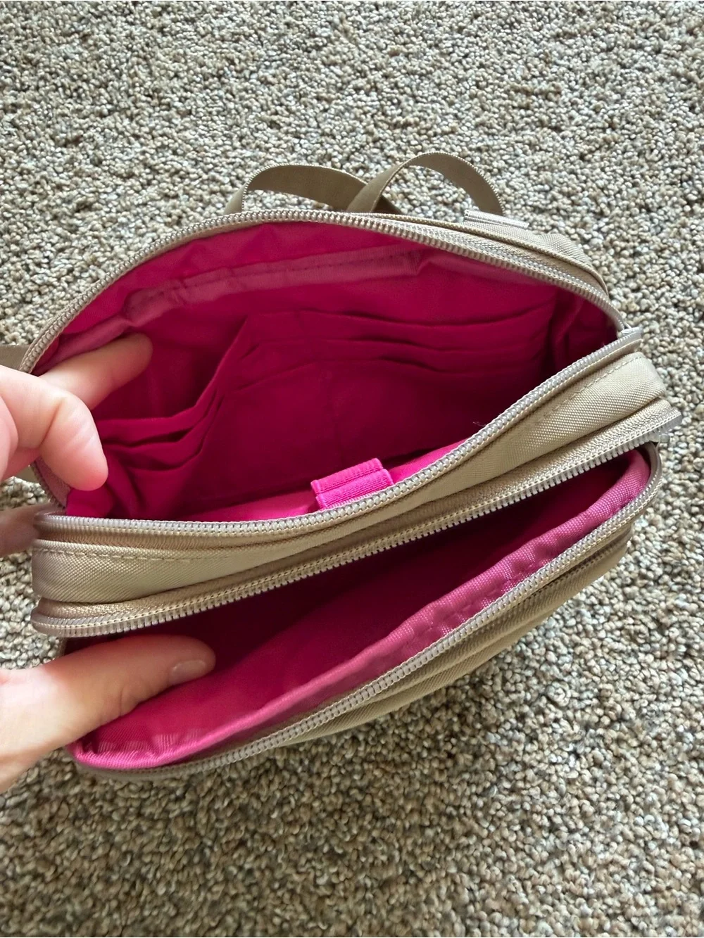 BAGGALLINI Tan Legacy Triple Zip Bagg Crossbody Convertible Clutch Waist Bag